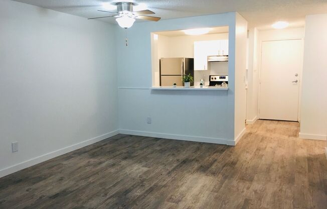1 bed, 1 bath, 700 sqft, $1,700, Unit 119