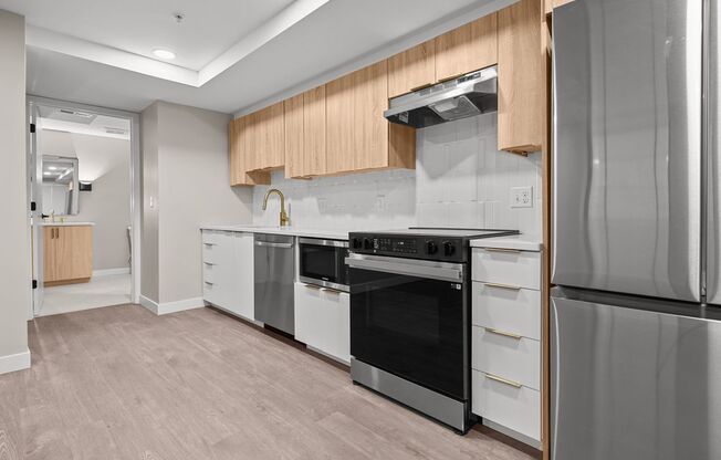 Welcome to The Burton! This beautifully renovated former meeting house is located at the foot of Presidents' Circle.