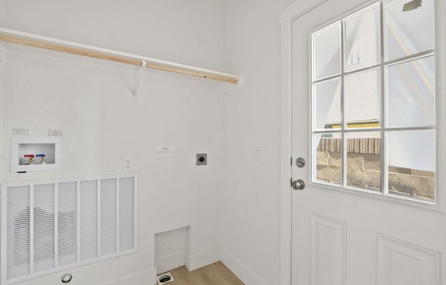 3 beds, 2 baths, 1,000 sqft, $3,500, Unit 8114 Whitaker St.