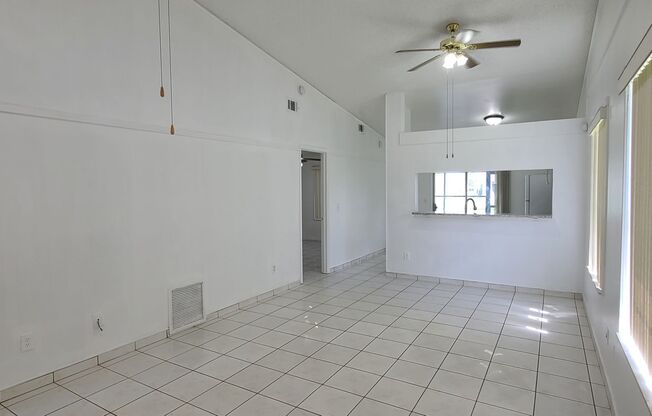 Condo in Chelsea Square, Kissimmee