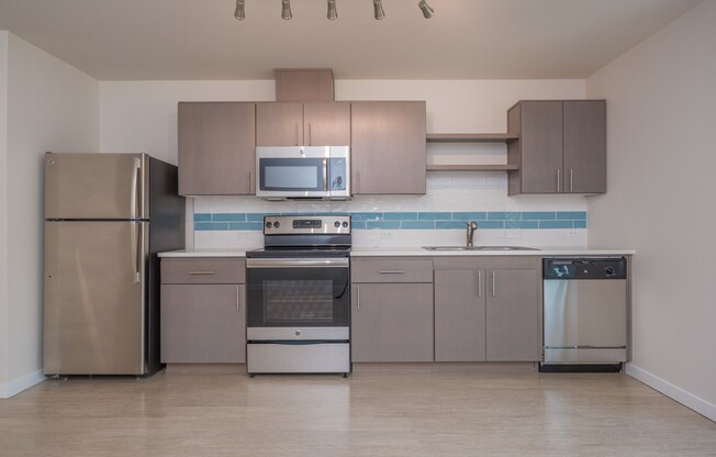 Studio, 1 bath, 479 sqft, $1,495, Unit 1403