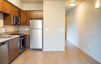 1 bed, 1 bath, $1,395, Unit 205