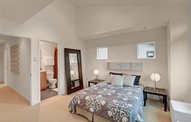 $1000 Off Your 1st month on this Immaculate 3 bed 3.5 bath!