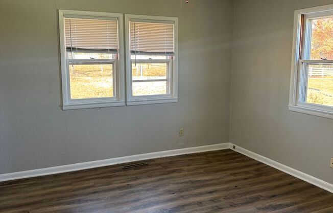 2 Bedroom home Strafford, MO