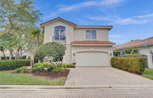 4-bedroom Single Family Home in Gated Community