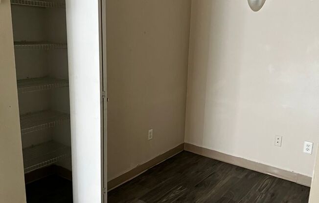 1 bed, 1 bath, 600 sqft, $1,350, Unit 102
