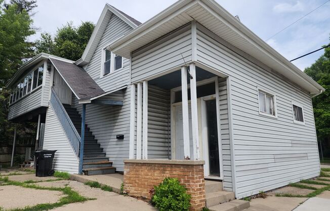 1300 W Prospect Ave.