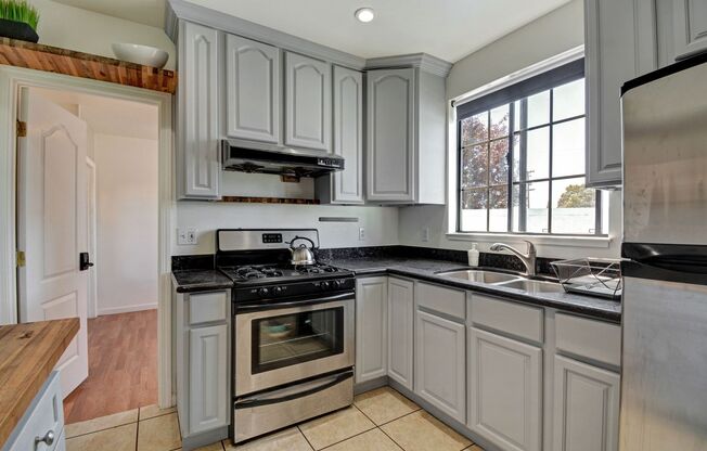 2775-2777 E.21st Street