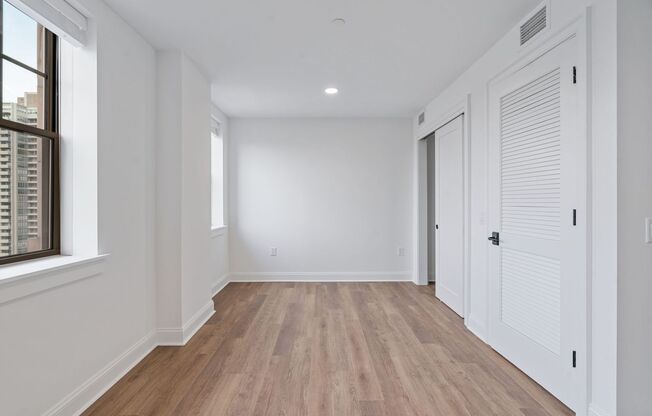 Studio, 1 bath, 576 sqft, $2,295, Unit 1003