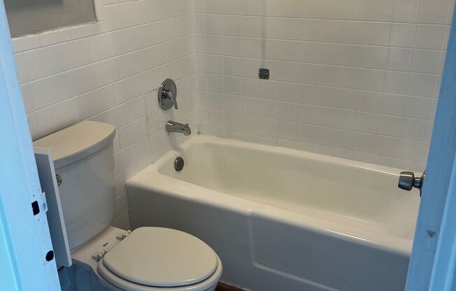 Studio, 1 bath, 500 sqft, $850, Unit 255