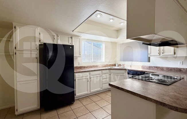 6212 W TIERRA BUENA LN