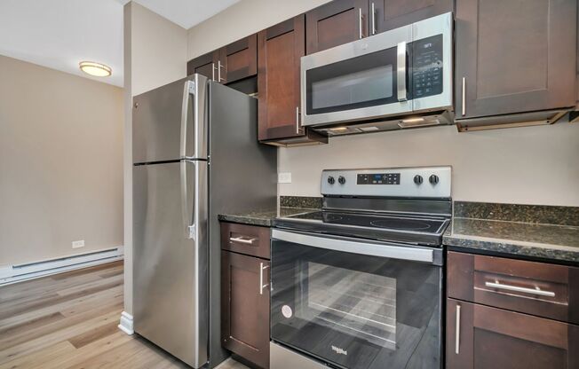 1 bed, 1 bath, 564 sqft, $1,395, Unit 11-04 Iron Gate