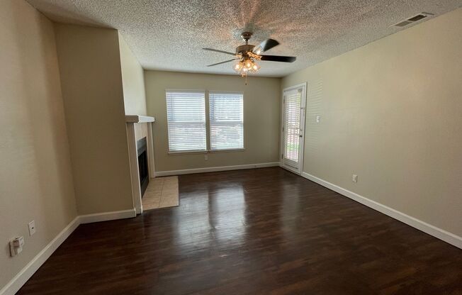 1 bed, 1 bath, 652 sqft, $1,325, Unit #707