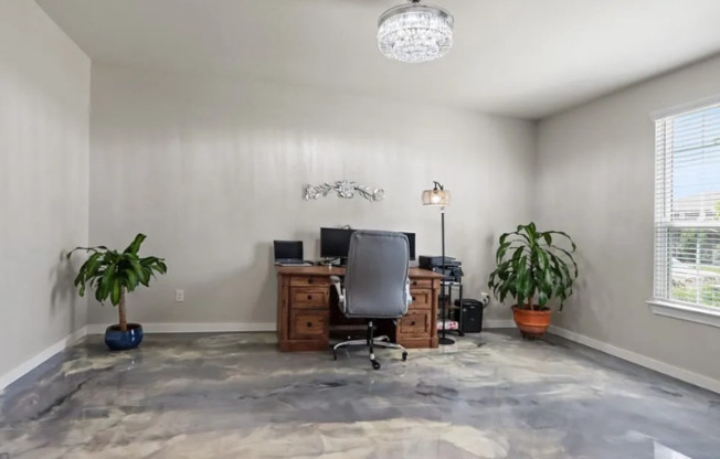 638 RIDGEHORN DR