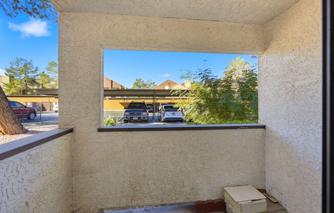 2 beds, 2 baths, $1,250, Unit # 102