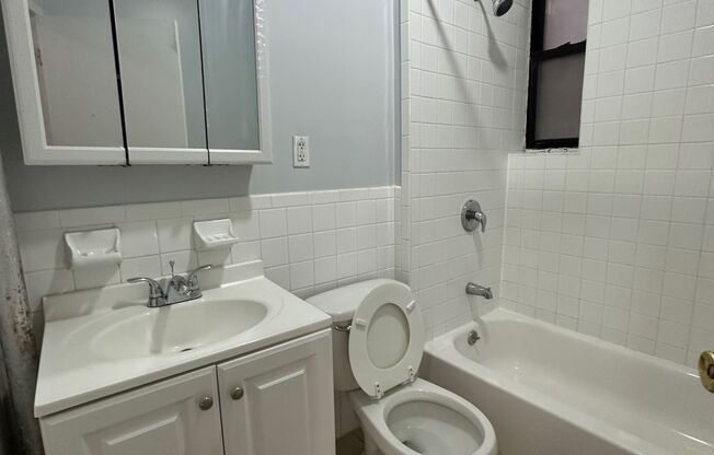 2684-Highland Arms Realty