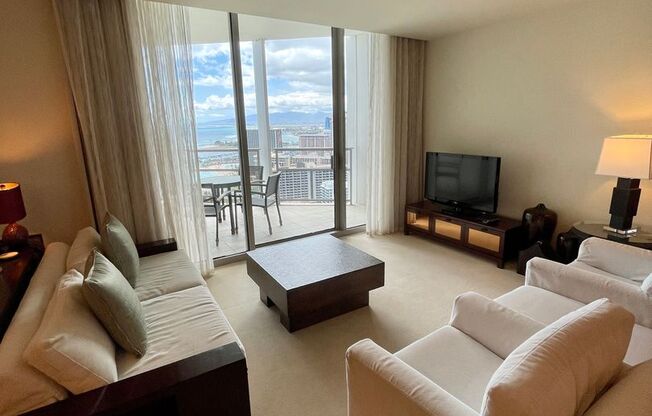 2 beds, 3 baths, $7,650, Unit Trump Tower