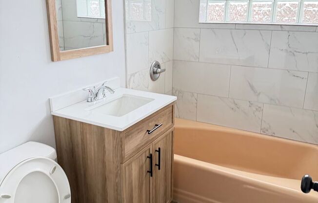 8945 -47 S. Cottage Grove Ave. Chicago, IL 60619