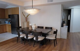 1875 S Beverly Glen Blvd