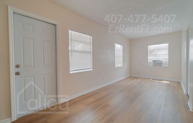 3 beds, 1 bath, $2,000