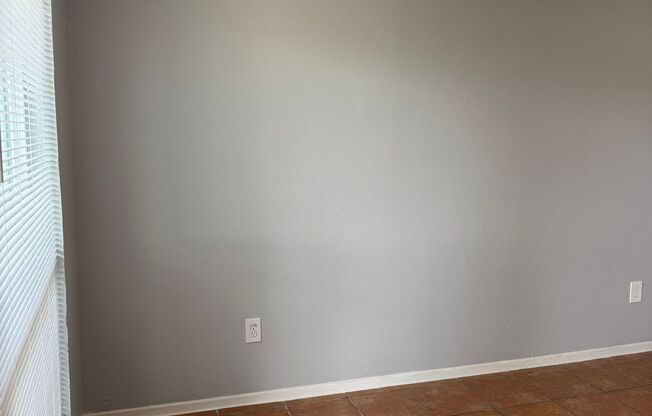 Long Point Plaza Apartments - Spring Branch Best Location & ALL BILL PAID