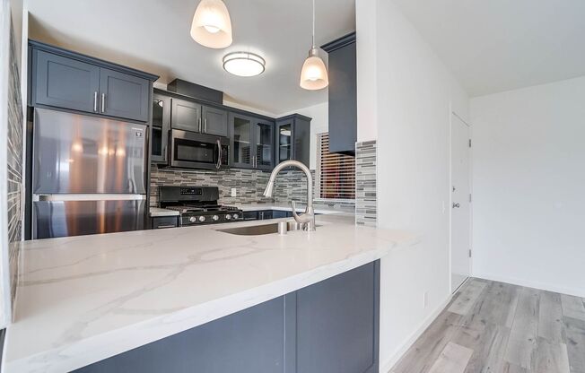 524 Venice Way