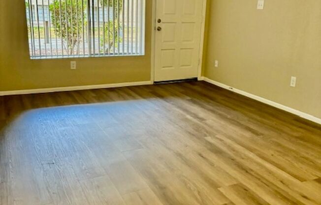 2 beds, 1 bath, 830 sqft, $1,349, Unit 140