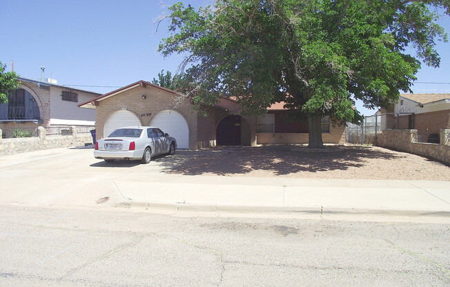 Northeast El Paso 3 Bed Refrig A/C