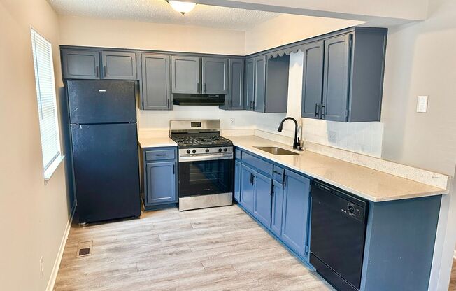 Redwood Village Townhomes