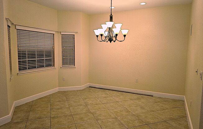 Beautiful New Rental in Magnolia Pointe 3/2.5 Townhome in Gated community