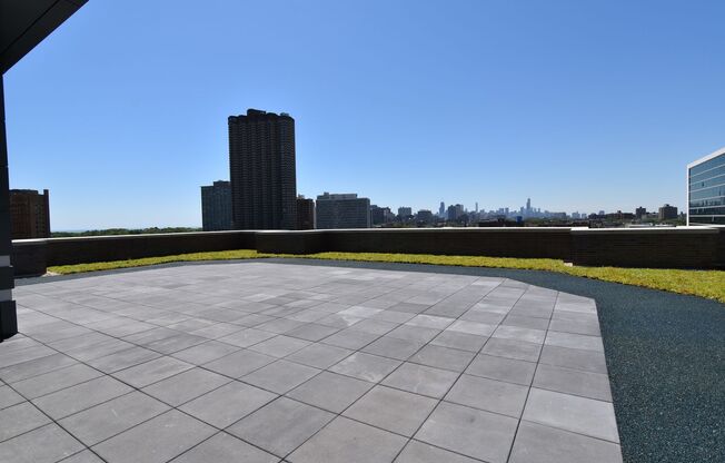 1 bed, 1 bath, 673 sqft, $2,700, Unit 3833-613