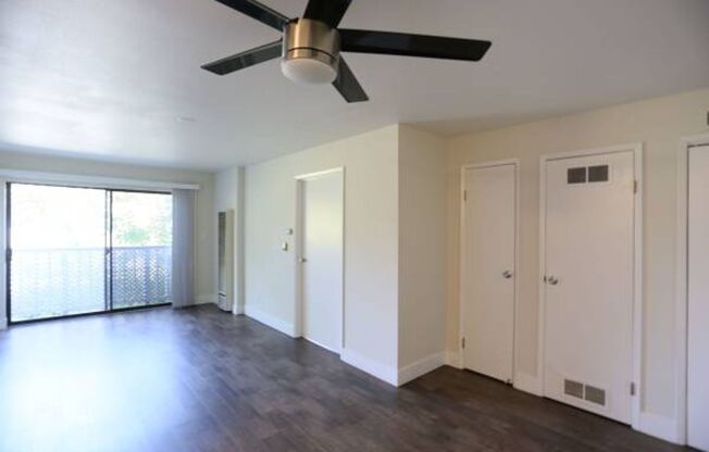 2 beds, 2 baths, $2,495, Unit #9