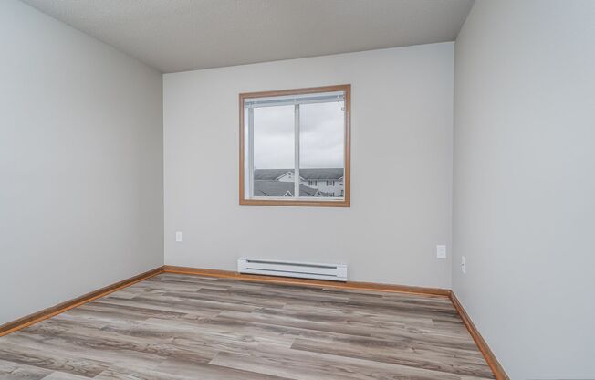 3 beds, 2 baths, 1,150 sqft, $1,599, Unit 1698 - 207