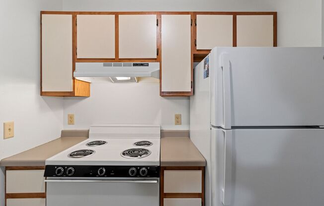2 beds, 1 bath, 900 sqft, $995, Unit 2840-110