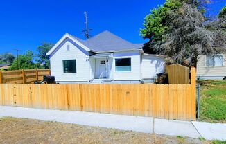 Gorgeous Newly Remodeled House!!