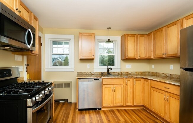 7 MANGANO CT