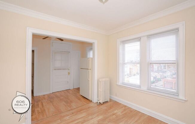 1 bed, 1 bath, $1,200, Unit 2142-209
