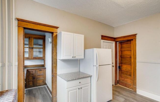 1414 Golden Valley Rd