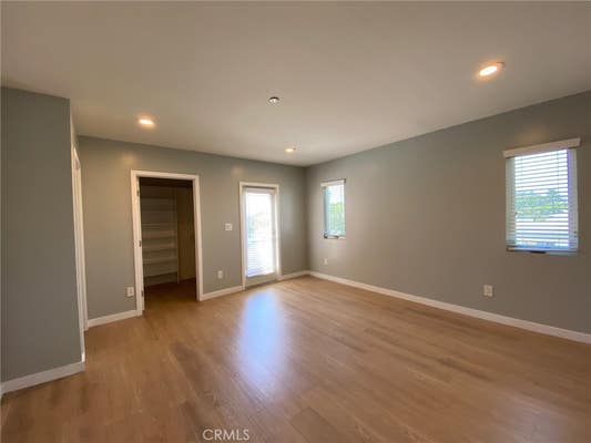6411 LEXINGTON AVE