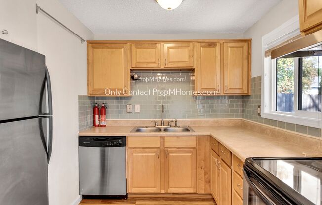 2 beds, 1 bath, $1,899