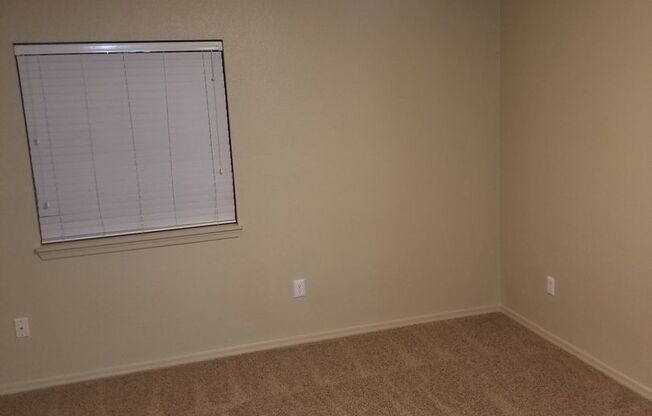 2 beds, 2 baths, $1,700