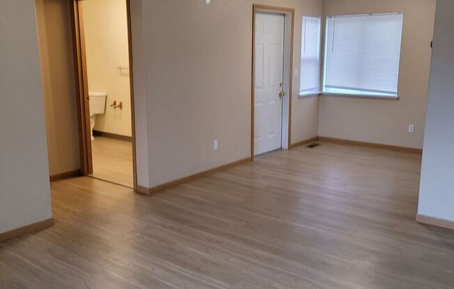 Oak Street Town Homes