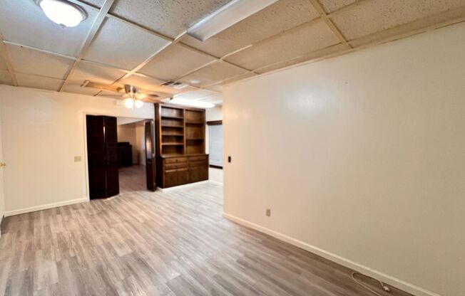 3 beds, 2 baths, $1,995