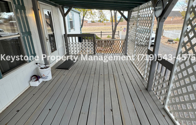 2 beds, 2 baths, $1,600