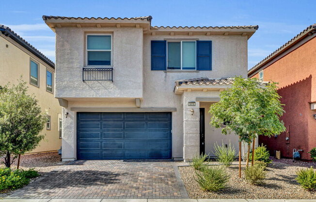 5016 W MESA VERDE LN