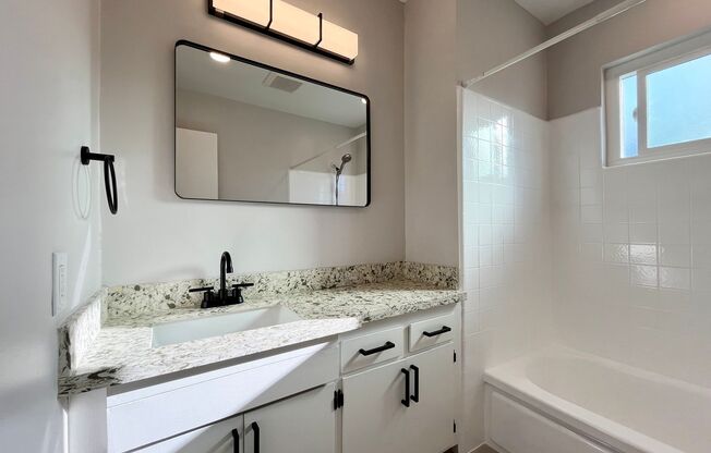1 bed, 1 bath, 600 sqft, $2,295, Unit #25