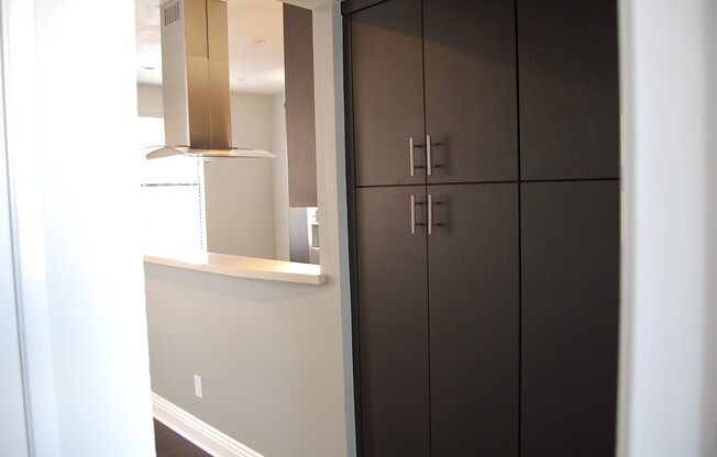 2 beds, 2 baths, 850 sqft, $2,795, Unit 103