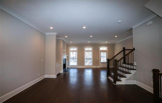 1923 MORRISON DR