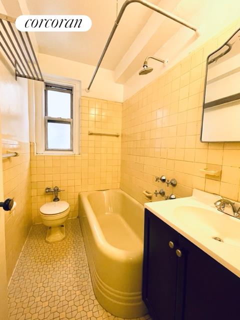 255 CABRINI BLVD
