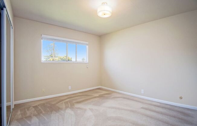 2 beds, 1.5 baths, $2,900, Unit 2150 Santa Clara Ave #F